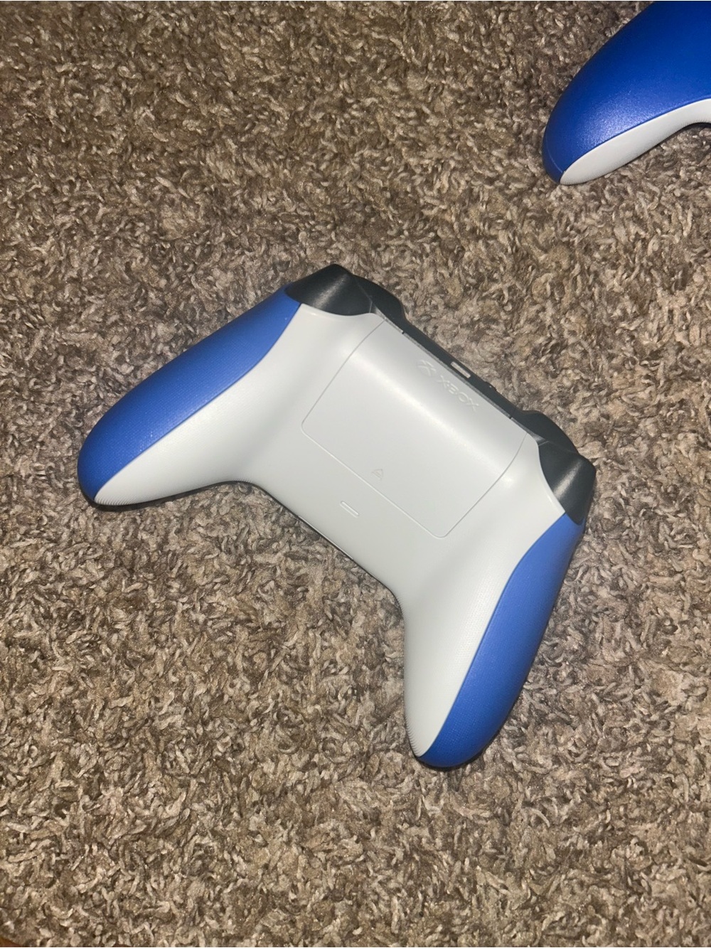 Two Blue Xbox Wireless Controllers - Picture 3 of 8